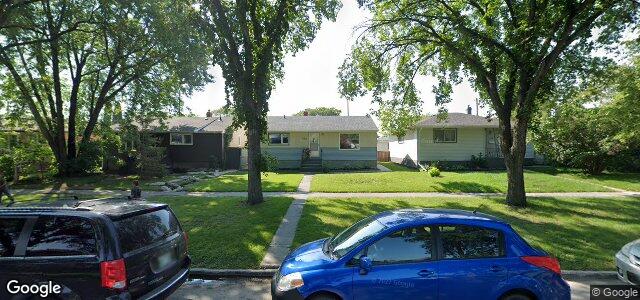 Larawan ng 560 Ravelston Avenue W sa Winnipeg, Manitoba