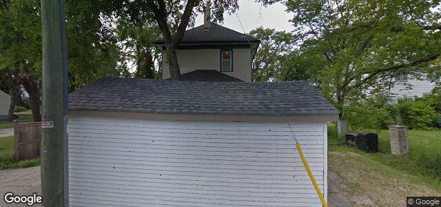 Larawan ng 600 Winona Street sa Winnipeg, Manitoba