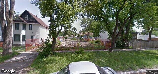 Larawan ng 602 Winona Street sa Winnipeg, Manitoba