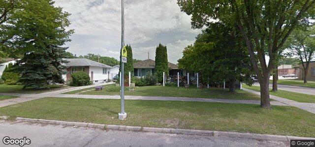 Larawan ng 700 Hoka Street sa Winnipeg, Manitoba