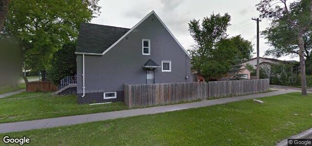Larawan ng 700 Madeline Street sa Winnipeg, Manitoba