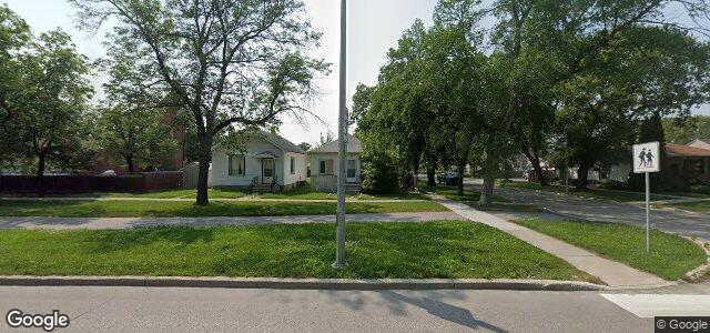 Larawan ng 711 Day Street sa Winnipeg, Manitoba