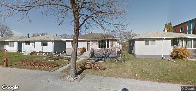 Larawan ng 715 Regent Avenue W sa Winnipeg, Manitoba