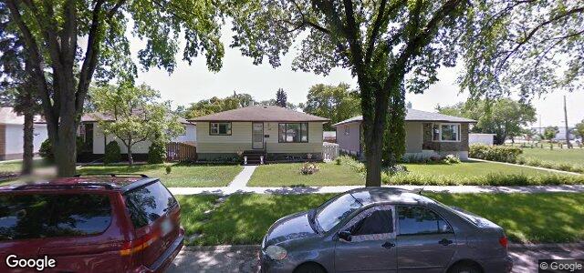 Larawan ng 738 Rosseau Avenue W sa Winnipeg, Manitoba