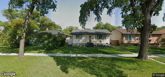 Larawan ng 747 Ravelston Avenue W sa Winnipeg, Manitoba