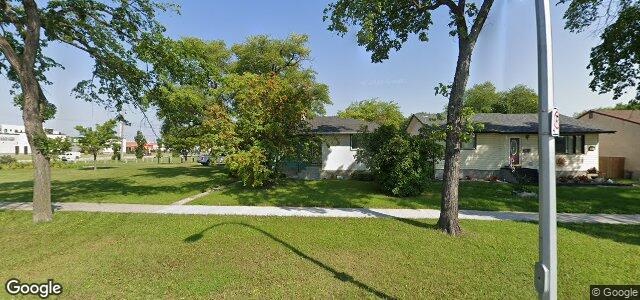 Larawan ng 749 Ravelston Avenue W sa Winnipeg, Manitoba