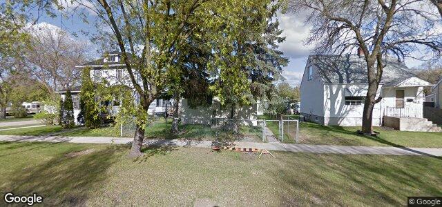 Larawan ng 808 Madeline Street sa Winnipeg, Manitoba