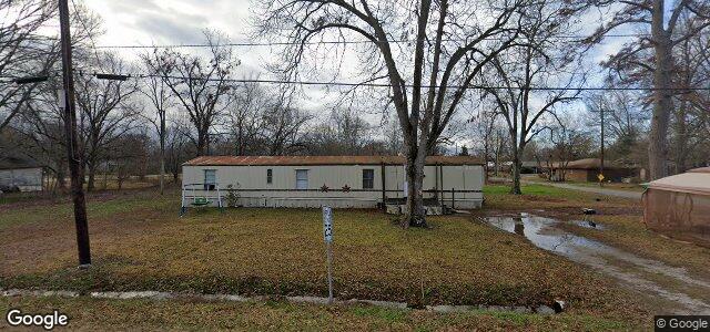 Photo of 809 Madeline Street in Winnipeg, Manitoba