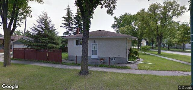 Larawan ng 810 Winona Street sa Winnipeg, Manitoba