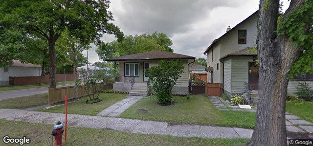 Larawan ng 901 Winona Street sa Winnipeg, Manitoba