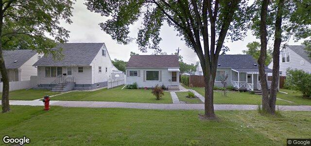 Larawan ng 906 Madeline Street sa Winnipeg, Manitoba