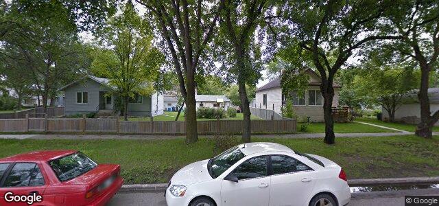 Larawan ng 910 Winona Street sa Winnipeg, Manitoba