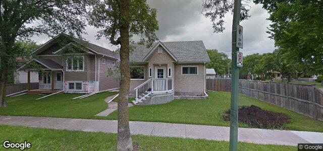 Larawan ng 911 Winona Street sa Winnipeg, Manitoba