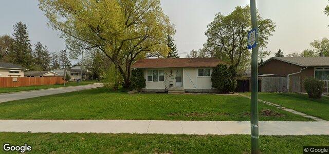 Photo of 114 Woodydell Avenue in Winnipeg, Manitoba