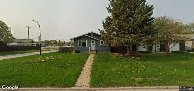 Larawan ng 127 Woodydell Avenue sa Winnipeg, Manitoba
