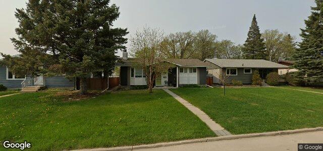 Larawan ng 131 Woodydell Avenue sa Winnipeg, Manitoba