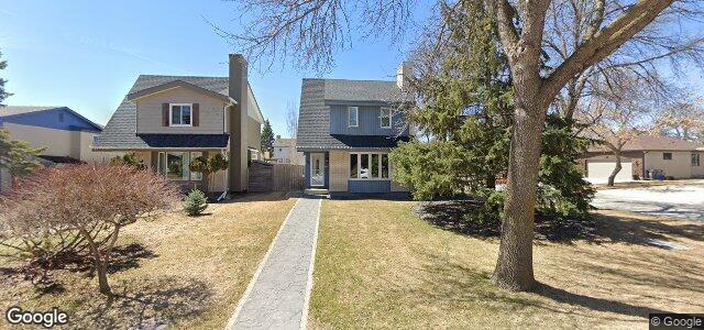 Larawan ng 15 Scotsborough Place sa Winnipeg, Manitoba