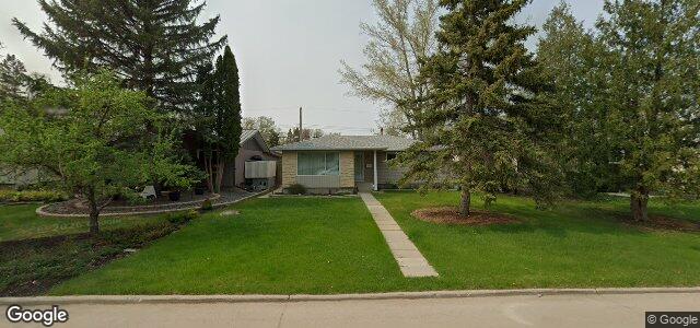 Larawan ng 153 Woodydell Avenue sa Winnipeg, Manitoba