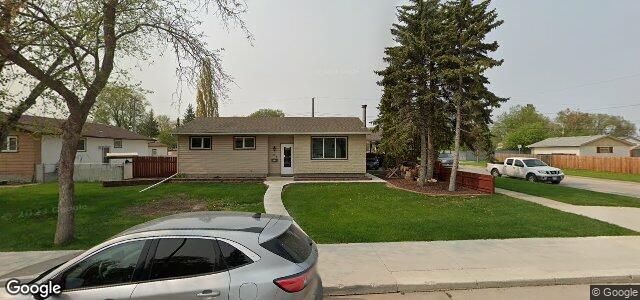 Larawan ng 161 Hazelwood Crescent sa Winnipeg, Manitoba