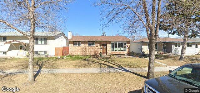 Larawan ng 173 Hazelwood Crescent sa Winnipeg, Manitoba