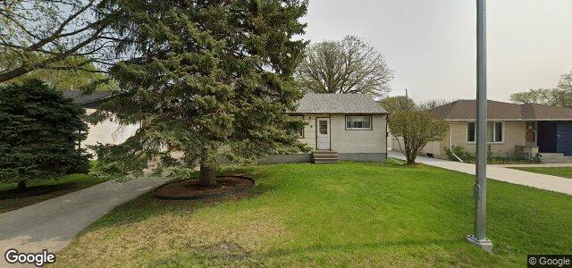 Larawan ng 18 Abbotsford Crescent sa Winnipeg, Manitoba