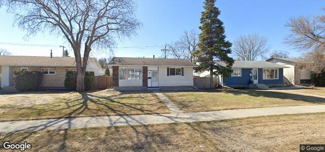 Photo of 192 Woodydell Avenue in Winnipeg, Manitoba