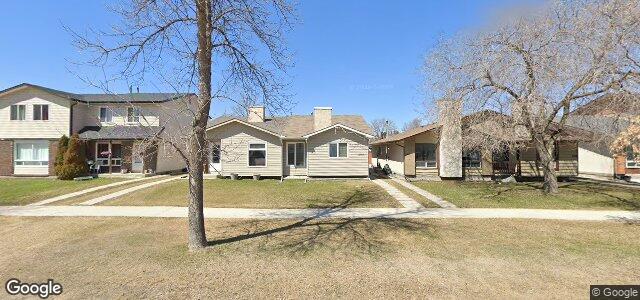 Larawan ng 203 Novavista Drive sa Winnipeg, Manitoba