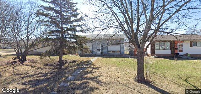 Larawan ng 206 Hazelwood Crescent sa Winnipeg, Manitoba