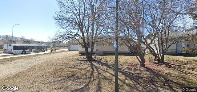 Photo of 210 Hazelwood Crescent in Winnipeg, Manitoba