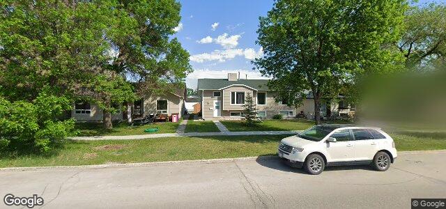 Larawan ng 235 Novavista Drive sa Winnipeg, Manitoba