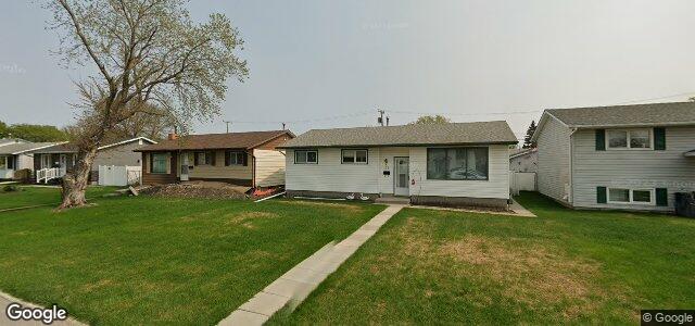 Larawan ng 36 Nakomis Bay sa Winnipeg, Manitoba