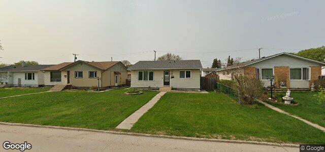 Larawan ng 53 Woodydell Avenue sa Winnipeg, Manitoba