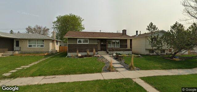 Larawan ng 54 Woodydell Avenue sa Winnipeg, Manitoba