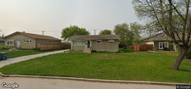 Larawan ng 61 Abbotsford Crescent sa Winnipeg, Manitoba