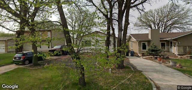 Larawan ng 67 Abbotsford Crescent sa Winnipeg, Manitoba