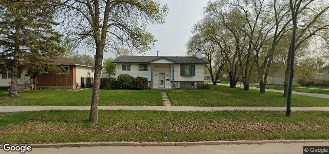 Larawan ng 70 Abbotsford Crescent sa Winnipeg, Manitoba