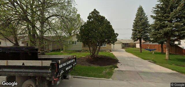 Larawan ng 71 Abbotsford Crescent sa Winnipeg, Manitoba