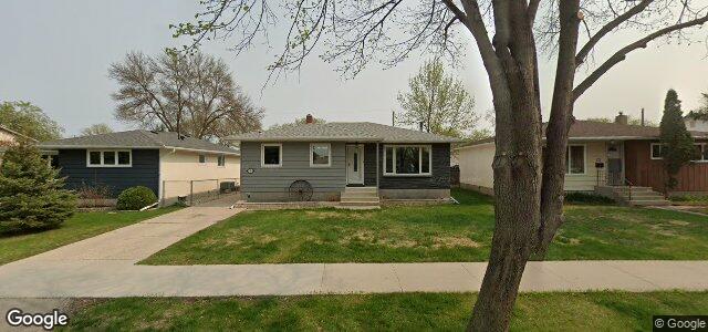 Larawan ng 74 Abbotsford Crescent sa Winnipeg, Manitoba