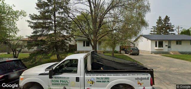 Larawan ng 77 Abbotsford Crescent sa Winnipeg, Manitoba