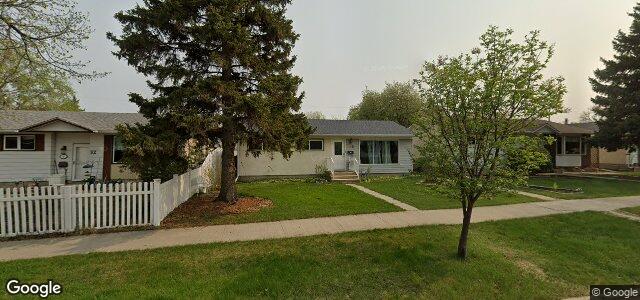 Larawan ng 88 Abbotsford Crescent sa Winnipeg, Manitoba