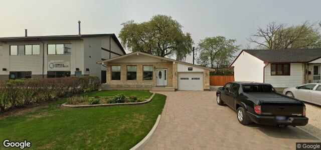Larawan ng 9 Abbotsford Crescent sa Winnipeg, Manitoba