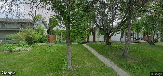 Photo of 10 Lakedale Place in Winnipeg, Manitoba