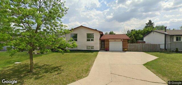 Larawan ng 10 Lakeglen Drive sa Winnipeg, Manitoba