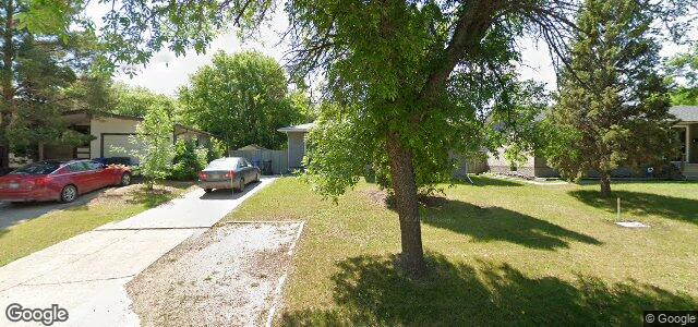 Larawan ng 10 Quincy Bay sa Winnipeg, Manitoba