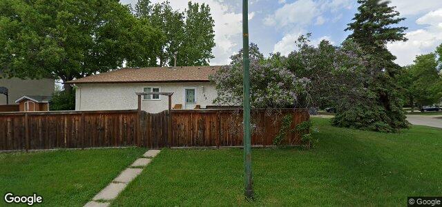 103 Lake Village Road（加拿大曼尼托巴省温尼伯市）房屋照片