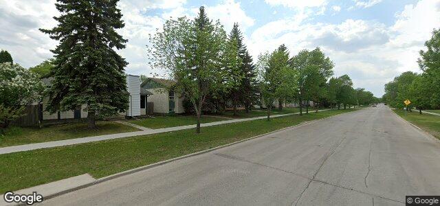 Larawan ng 1044 Chancellor Drive sa Winnipeg, Manitoba