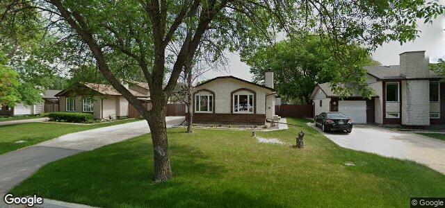 Larawan ng 107 Syracuse Crescent sa Winnipeg, Manitoba