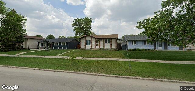 Larawan ng 1095 Chancellor Drive sa Winnipeg, Manitoba