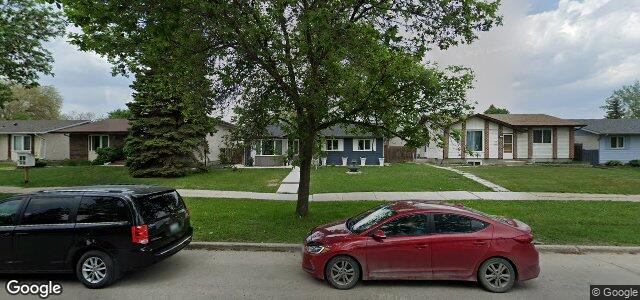 Larawan ng 1099 Chancellor Drive sa Winnipeg, Manitoba