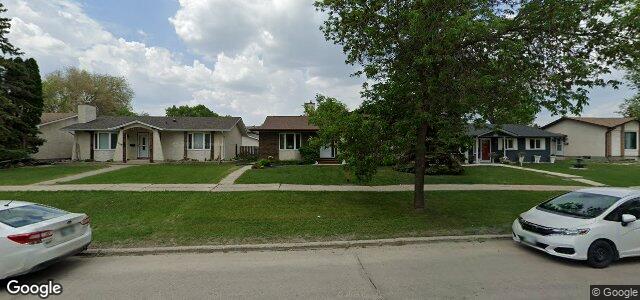 Photo of 1103 Chancellor Drive in Winnipeg, Manitoba